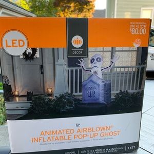 Animated air Halloween blow up